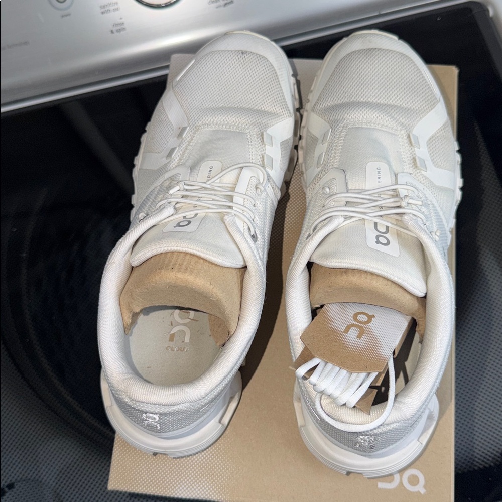 On Cloud 6 - Picture 4 of 14